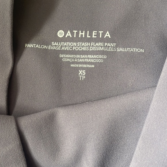 Athleta Salutation Stash Flare Pants size XS - Picture 5 of 5